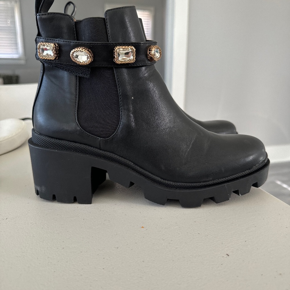 Steve Madden Jewel Booties